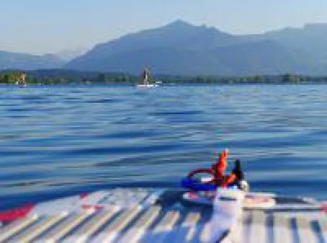 Bild: Das Wassersportjahr am Chiemsee beginnt mit einem "Testival"