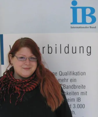 Bild: BBS Zweibrücken ehrt die Klassenbesten: Vier Azubis des Internationalen Bundes sind Preisträger