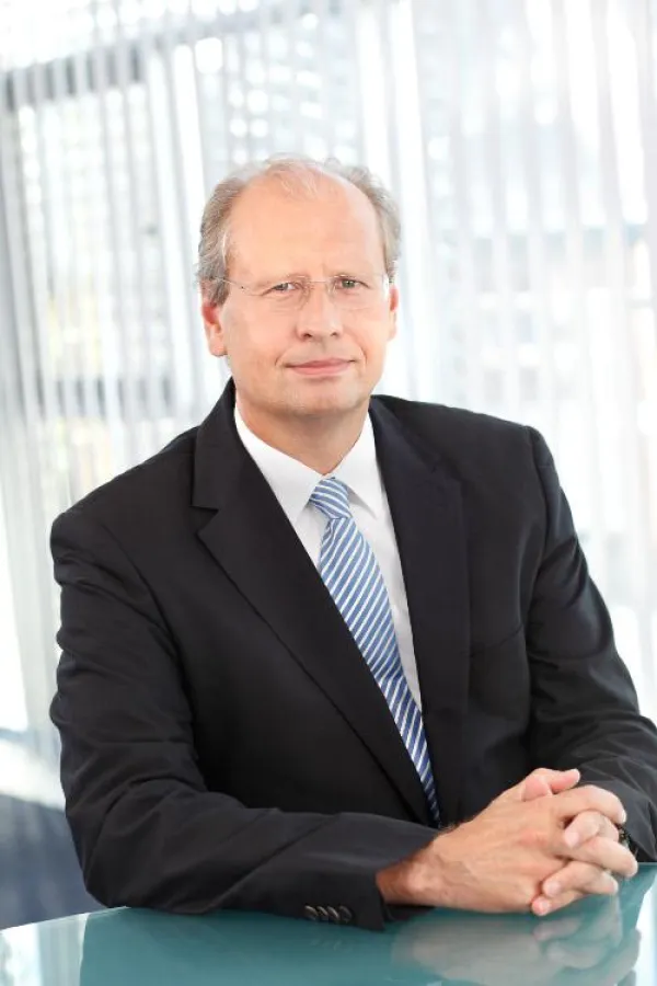 Marcus Nagel, Zurich Vorstand für das Lebensversicherungsgeschäft