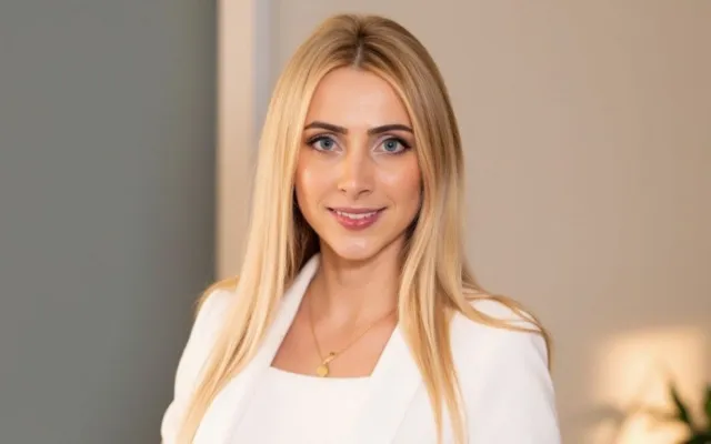 Astrologin Lisa Miller bringt exklusives Seelencode-System nach Europa und in die Schweiz Bild: Astrologin Lisa Miller bringt exklusives Seelencode-System nach Europa und in die Schweiz