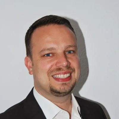 Bild: Neuer Gebietsverkaufsleiter Stefan Ramb bei HY-LINE Computer Components GmbH