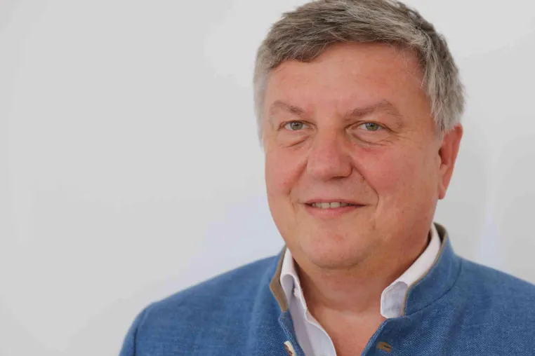 Solvepack GmbH und PION ONE AG geben Partnerschaft bekannt Bild: Solvepack GmbH und PION ONE AG geben Partnerschaft bekannt