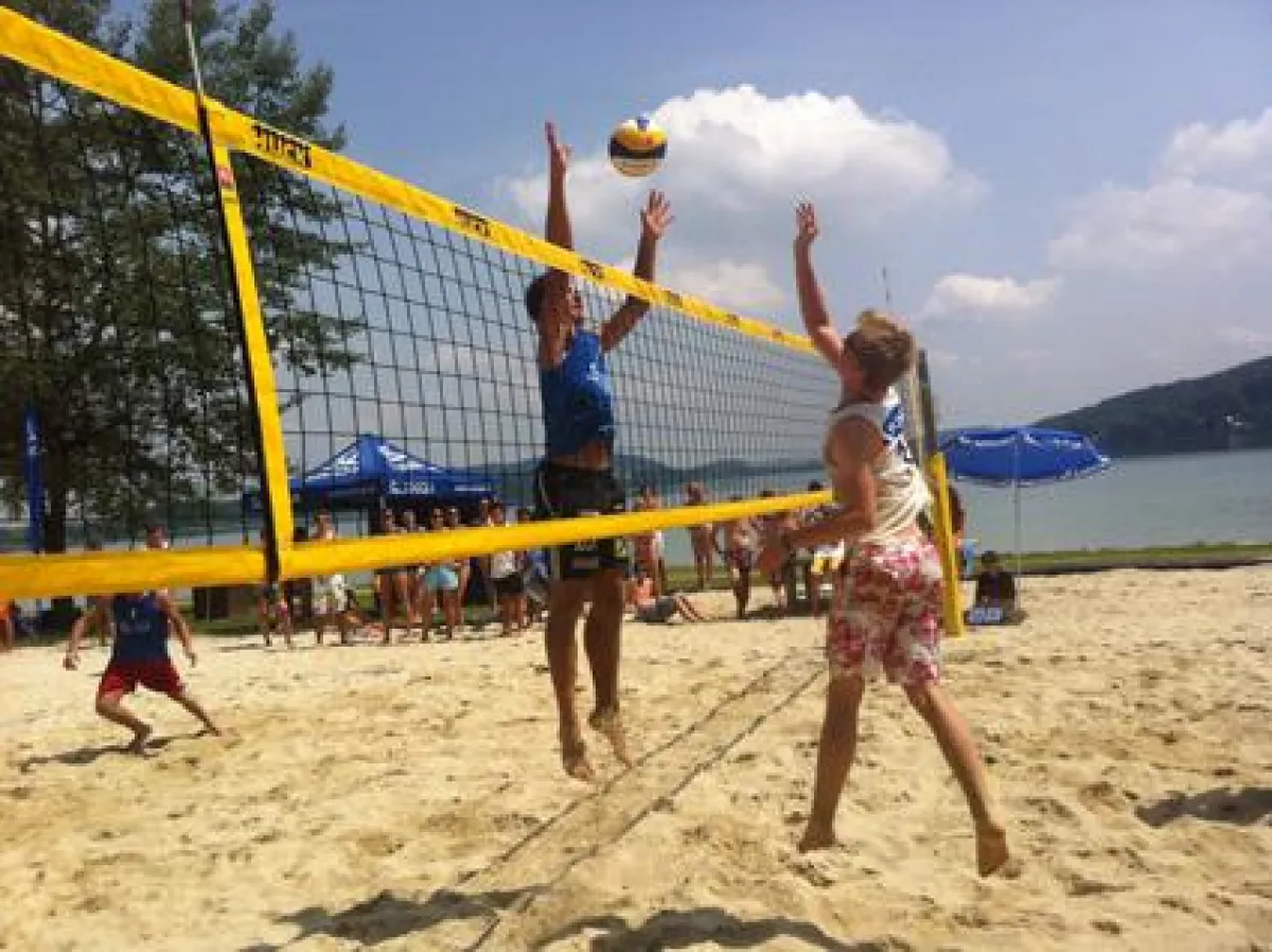 Martin Ermacora am Block im Spiel um Platz 3 im Oberstufenbewerb beim Bundesfinale 2012 in Salzburg.