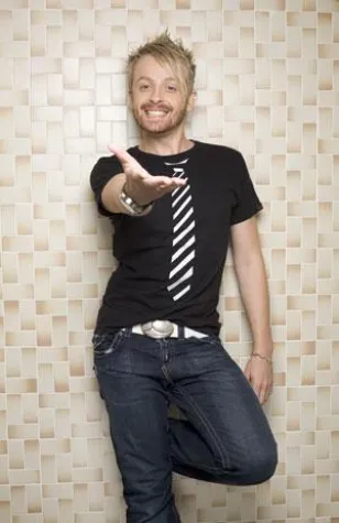 Bild: Heiraten mit Dschungel-Adel - t.media sichert sich Ross Antony als neuen Moderator