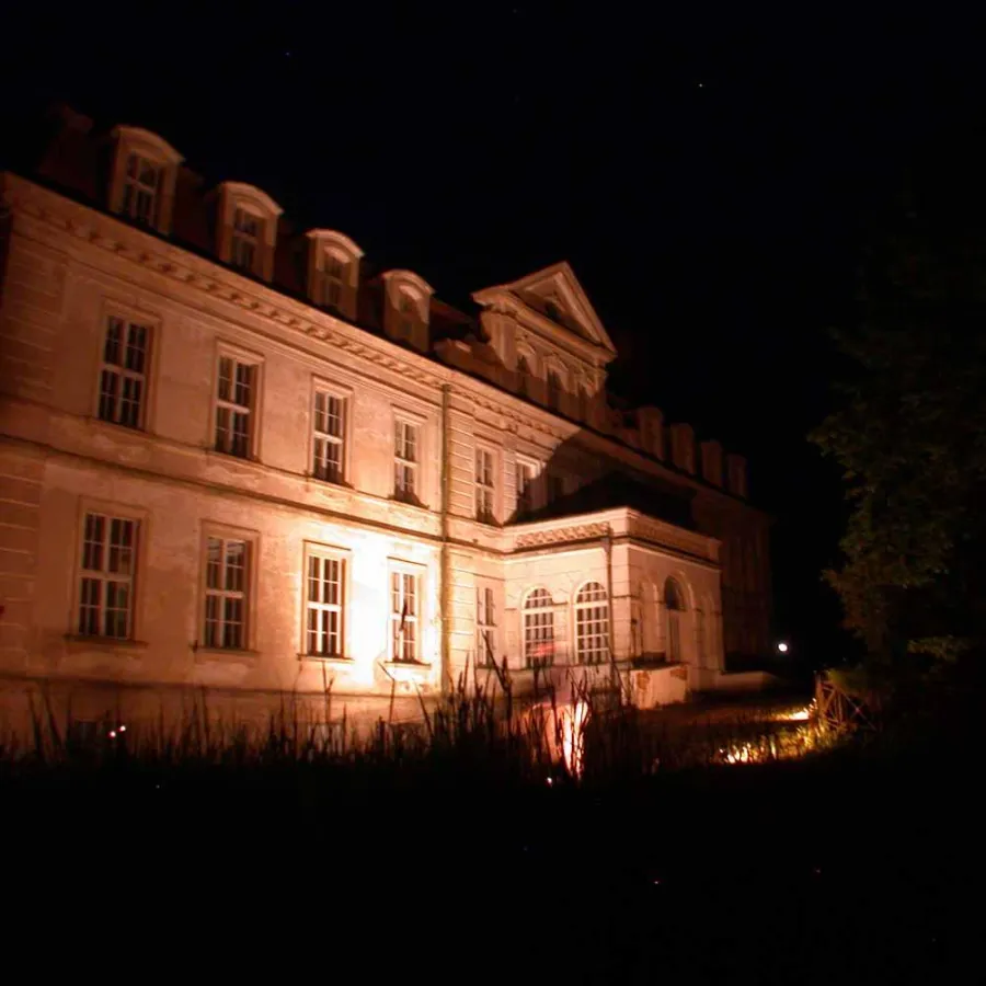 Schloss Ribbeck auf Ribbeck im Havelland (Bild: Kulturverein Ribbeck)