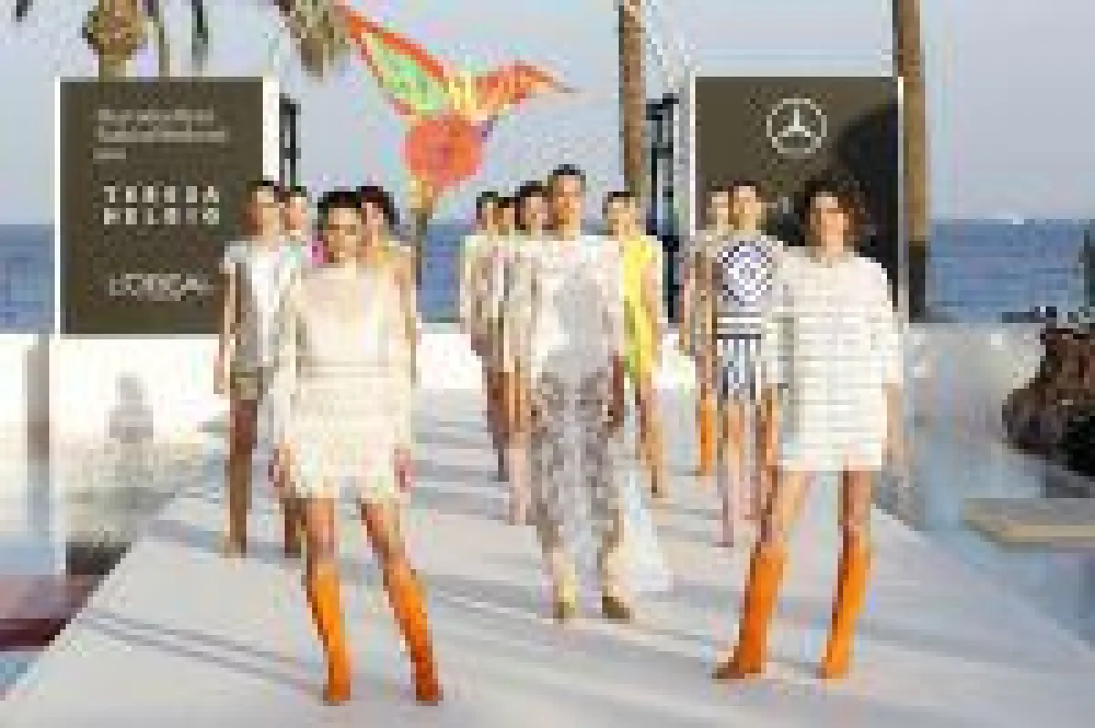 Teresa Helbig beim Mercedes-Benz Fashion Weekend Ibiza