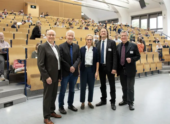 Bild: Bundesweit einzigartiges Fach feiert Geburtstag: 50 Jahre Sicherheitstechnik an der Bergischen Universität Wuppertal