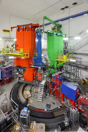 Bild: Langjähriges Rätsel in der Elektronenstreuung wird durch neue Messung am Mainzer Mikrotron noch komplexer