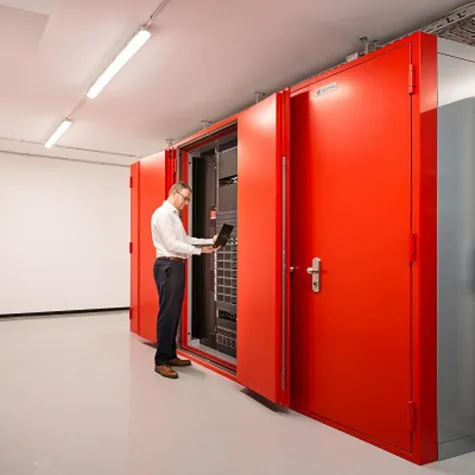Nimm drei - - DC-ITSafe-Triple-Verkettung als Rechenzentrum Bild: Nimm drei - - DC-ITSafe-Triple-Verkettung als Rechenzentrum