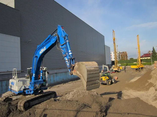 Bild: Dematic erweitert Hochregallager der Julius Blum GmbH