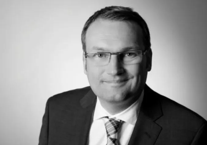 Bild: BALLY WULFF: Die 7 brennt jetzt auch in Italien