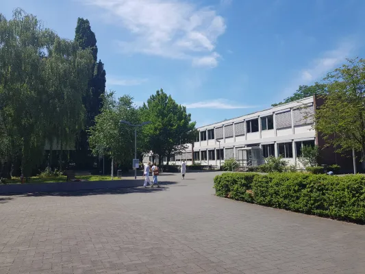 Bild: Ausbildung mit Sprachen ab September in Köln: Übersetzer- und Dolmetscherschule Köln informiert am 27. Juli