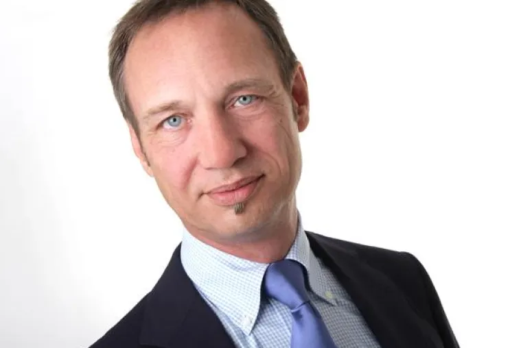 Mit einer Vertriebsoptimierung einem Umsatzrückgang durch die Wirtschaftskrise begegnen Bild: Mit einer Vertriebsoptimierung einem Umsatzrückgang durch die Wirtschaftskrise begegnen