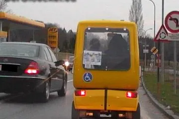 Bild: Mobilitätsbedürfnis contra Verkehrsalltag - die Fahrzeuglenkergruppe der Microcars