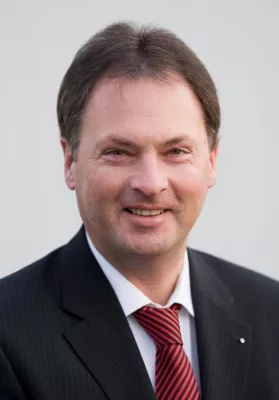 Sicher in die Zukunft Bild: Sicher in die Zukunft