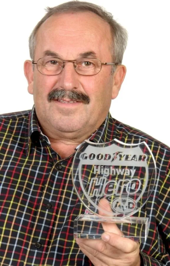 Albert Schmidt ist der Highway Hero des Monats November