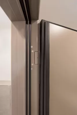 Bild: Neue Funktion: Fingerschutztüren mit Schallschutz: Bewährte Sicherheitstür von Küffner weiterentwickelt