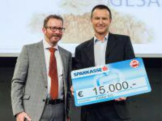 FELDER GRUPPE spendet 15.000 Euro für die "Arche Herzensbrücken" Bild: FELDER GRUPPE spendet 15.000 Euro für die "Arche Herzensbrücken"