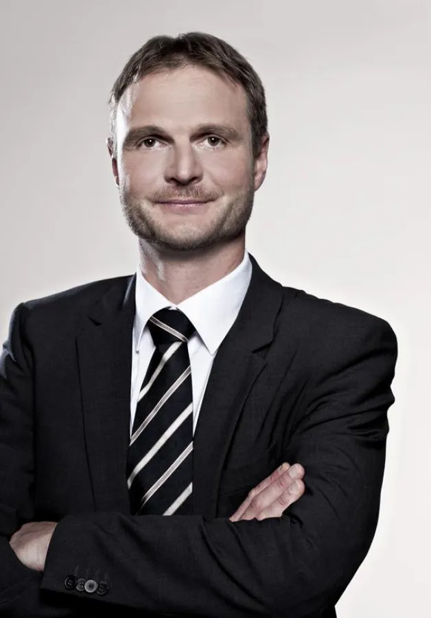 Dipl.-Volksw. Markus Becker, Vorstand der VEM Aktienbank AG