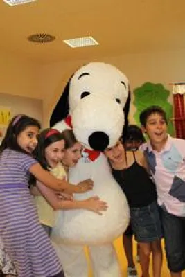 Bild: Der Auftakt der „Snoopy Tour 2010“ in der Stuttgarter Lichtstube e.V. begeistert seine kleinen Fans