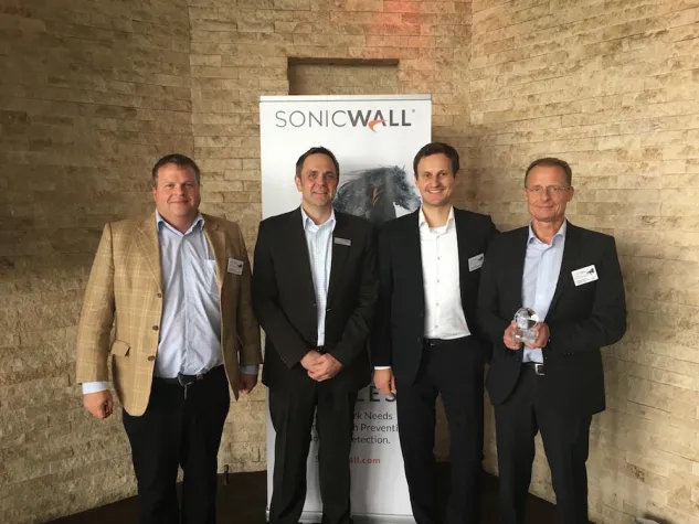 Bild: SonicWall kürt seine Partner des Jahres auf der Partner-Roadshow PEAK17