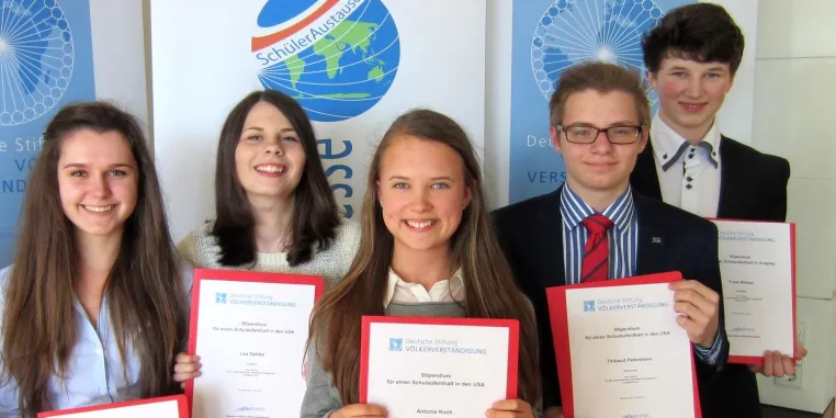 Schüleraustausch USA und weltweit: In welchen Bundesländern es die meisten Stipendien gibt – 6 wichtige Punkte Bild: Schüleraustausch USA und weltweit: In welchen Bundesländern es die meisten Stipendien gibt – 6 wichtige Punkte