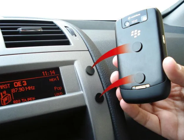 Bild: Halterung oder Accessoire – GLAGG ist beides