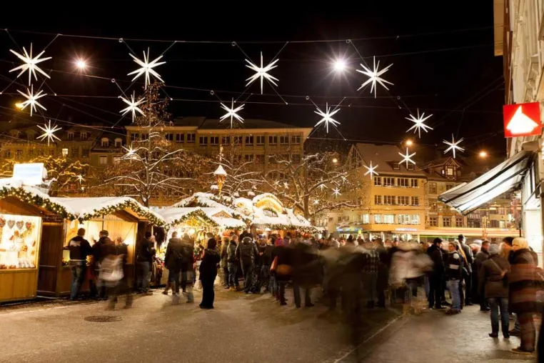 St.Gallen-Bodensee: Weihnachten unter einem guten Stern Bild: St.Gallen-Bodensee: Weihnachten unter einem guten Stern