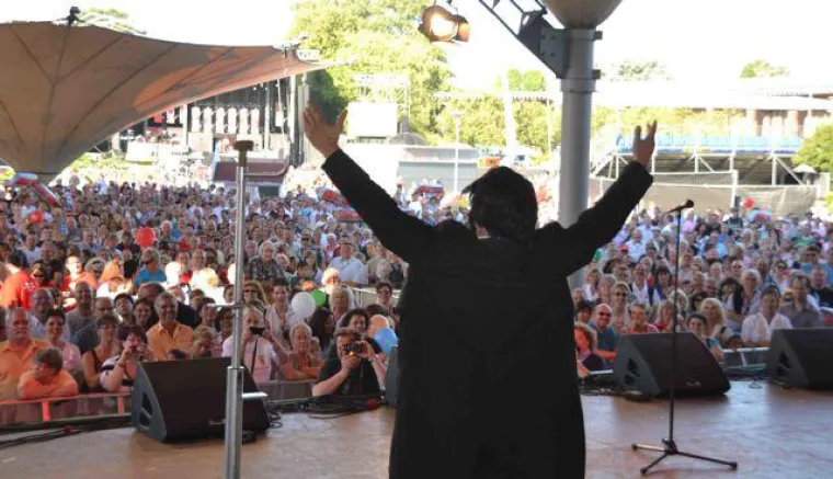 Bild: 8. September 2012 - Tébé & Leiste und 40 Jahre Höhner im Kölner Tanzbrunnen