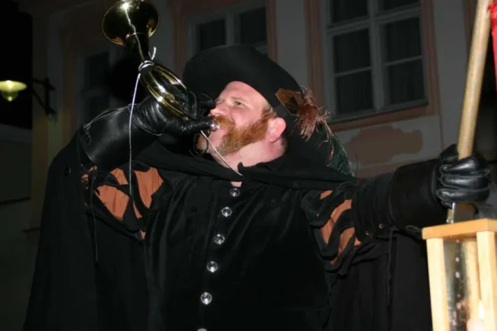 Bild: Stadtführung mit dem Nachtwächter durch Ingolstadt 2011