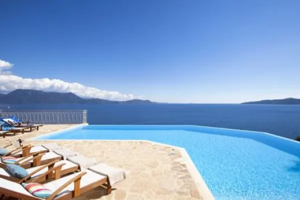 Bild: Think Ionian Islands - Neue Ferienvillen auf Korfu, Paxos & Antipaxos, Meganisi & Lefkada