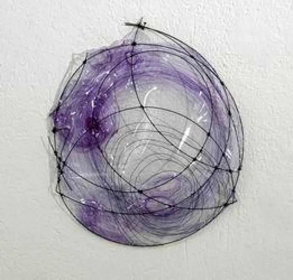 Bettina Lüdicke, Insel 1, 2010, Kulizeichnung auf PVC, Draht, 25 x 25 cm