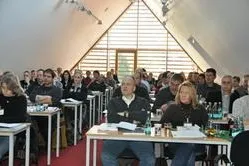 Bild: AVA-Pferdeseminar für Tierärztinnen und Tierärzte in der Pferdebetreuung ausgebucht
