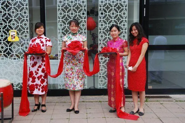 Bild: Eröffnung neuer Filiale von China Liangtse Wellness am 21.06 in Berlin
