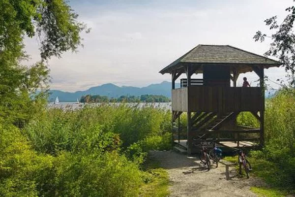 Bild: Die E-Bike-Turm-Tour am Chiemsee - Natur in Etappen erradeln