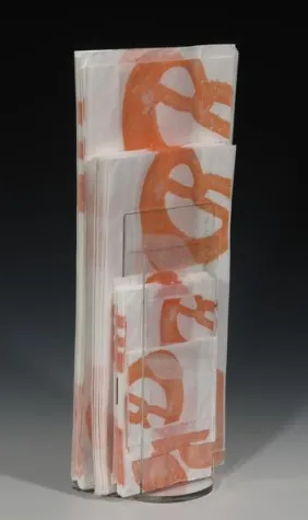 Bild: Tütenhalter - praktische Helfer im Tagesgeschäft