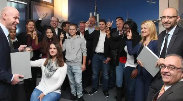 Zurich Mentoren: Engagiert für junge Leute Bild: Zurich Mentoren: Engagiert für junge Leute