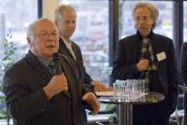 Bild: Offizielle Eröffnungsfeier der Akademie für Unternehmensmanagement