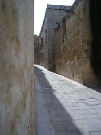 Bild: Malta, wo "Allah" auch "God" heißt