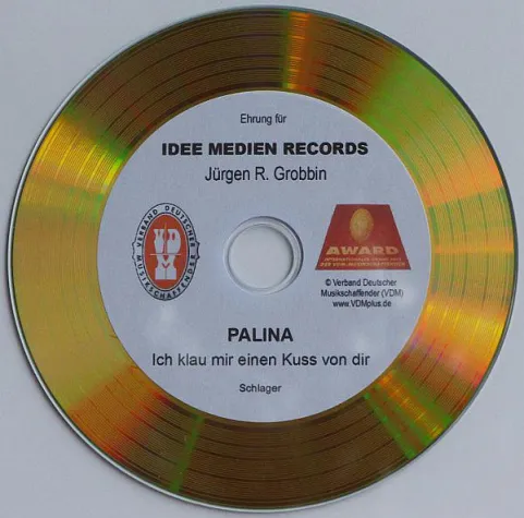 Bild: Goldene Schallplatte für PALINA