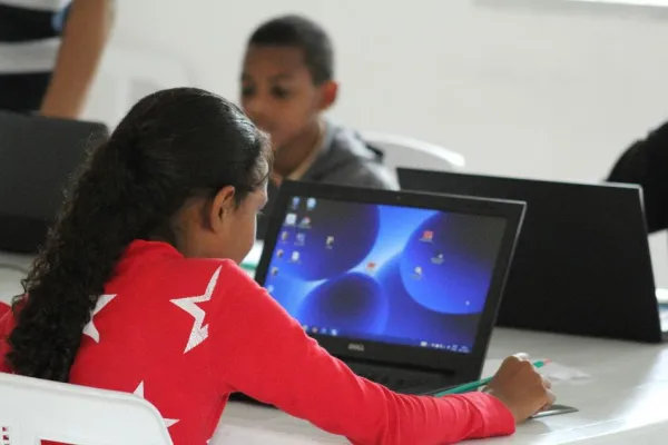 Bild: Jugendlichen in Brasilien eine Zukunft bieten