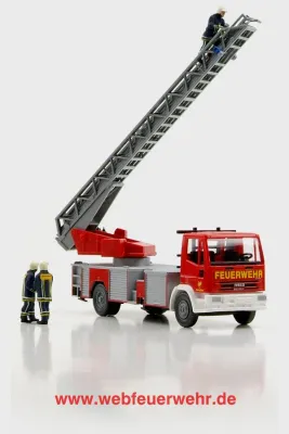 Bild: Wenns mal brennt: Die webFeuerwehr von desinet / Internet-Eilservice startet ab sofort in Bremen und Berlin