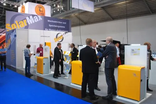 Intersolar Europe: SolarMax überzeugt als verlässlicher Partner mit kompakten Produkten Bild: Intersolar Europe: SolarMax überzeugt als verlässlicher Partner mit kompakten Produkten