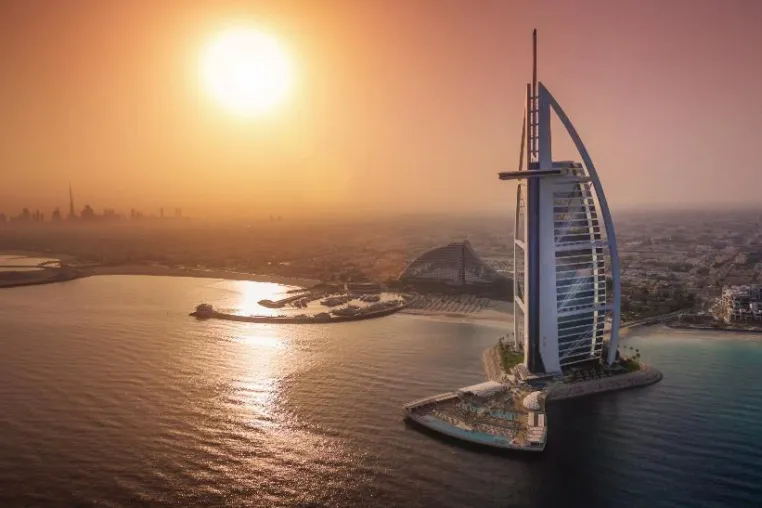 Bild: Burj Al Arab Jumeirah: Fünf Facts zum besten Hotel der Welt