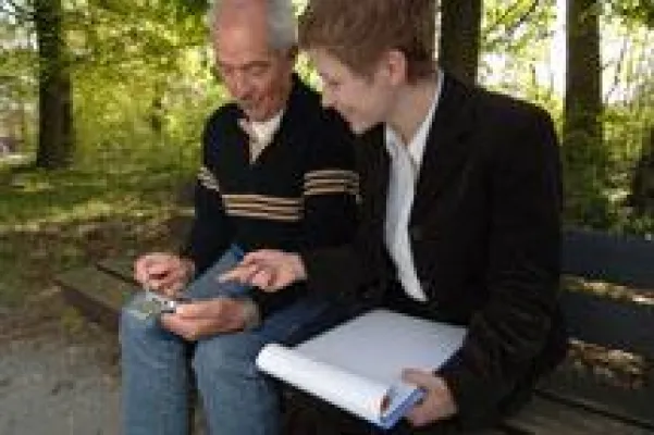 Studie untersucht altersbedingte Nutzungsunterschiede bei interaktiven Produkten Bild: Studie untersucht altersbedingte Nutzungsunterschiede bei interaktiven Produkten