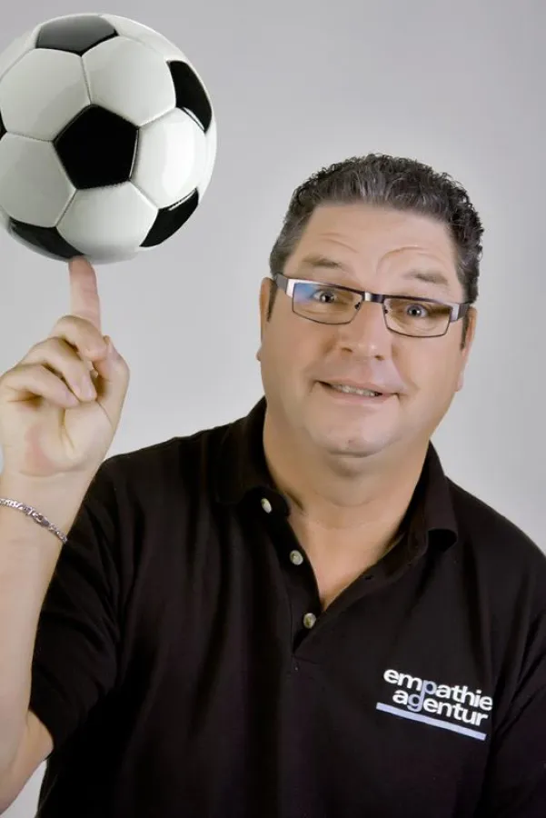 Fredy Groth lädt ein zu 