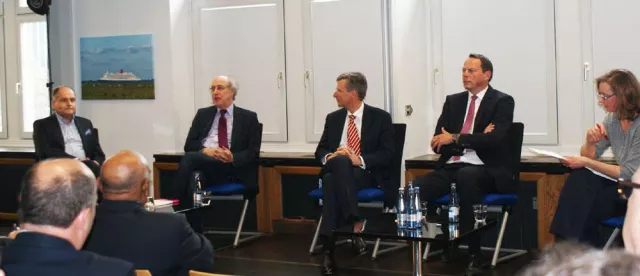 Experten diskutieren Auswirkungen der HSH Nordbank-Situation Bild: Experten diskutieren Auswirkungen der HSH Nordbank-Situation