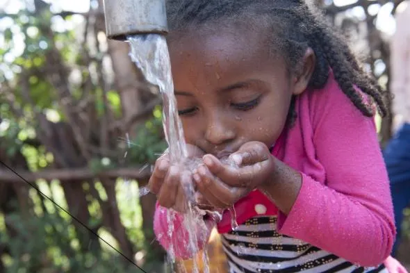 Bild: Stiftung Menschen für Menschen: Sauberes Wasser ist Voraussetzung für eine nachhaltige Entwicklung