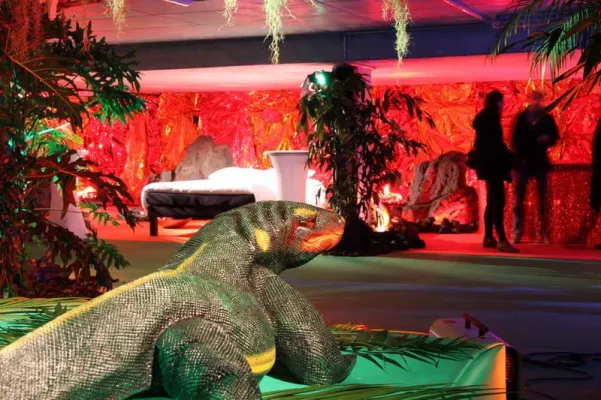 Bild: BRAND-L verwandelt Tiefgarage in Erlebniswelt für Jubiläum von Accor