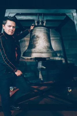 Bild: Der Klang von Frieden - Michael Patrick Kelly präsentiert #PeaceBell No.2